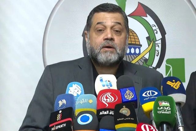 القيادي بحماس أسامة حمدان لـ”الجزيرة”: إسرائيل تعطل التوصل لصفقة ونتنياهو يريد التخلص من ملف الأسرى بقتلهم