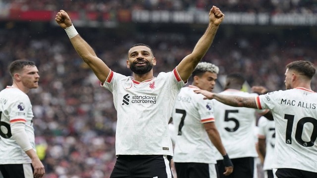 بقيادة محمد صلاح… ليفربول يكبد مانشستر يونايتد هزيمة مذلة على أرضه
