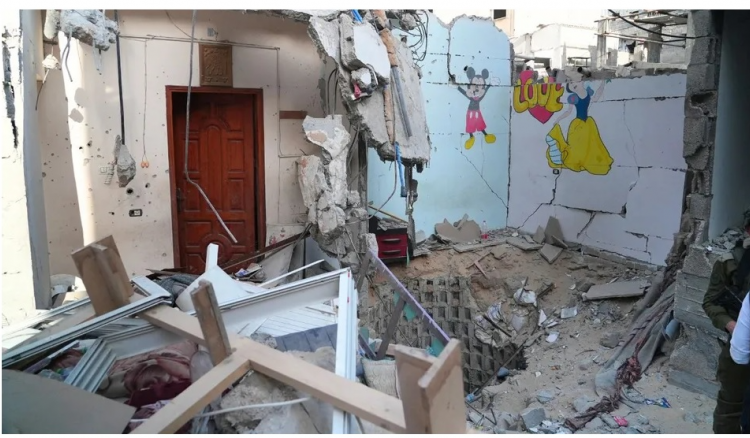 الخارجية القطرية: إسرائيل ستسمح ابتداء من صباح اليوم بعودة النازحين في غزة إلى شمال القطاع