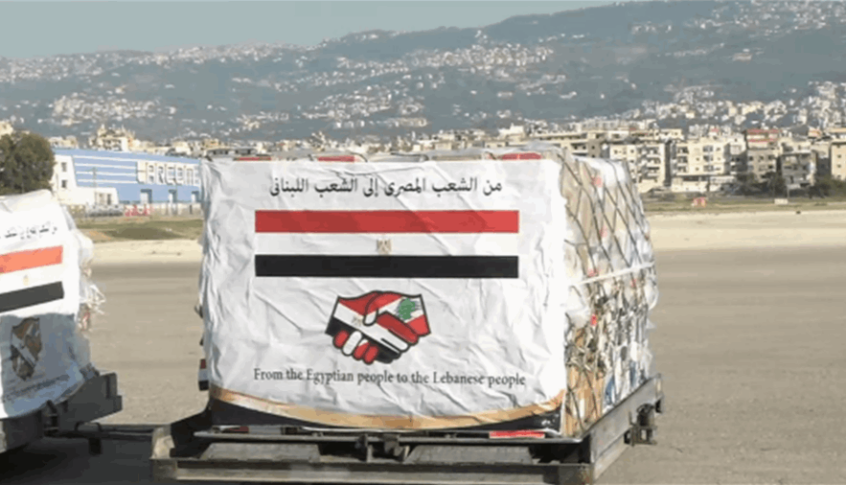 طائرتان مصرية واماراتية محملتان مواد اغاثية وطبية في مطار بيروت