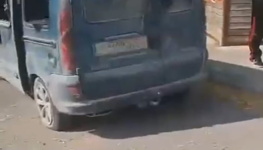 بالفيديو: غارة تستهدف سيارة من نوع رابيد على كوع البحيرة-البقاع الغربي