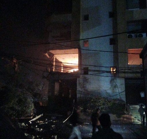 معلومات اولية عن استهداف شقة بمحيط السفارة الايرانيه في الجناح(صورة)