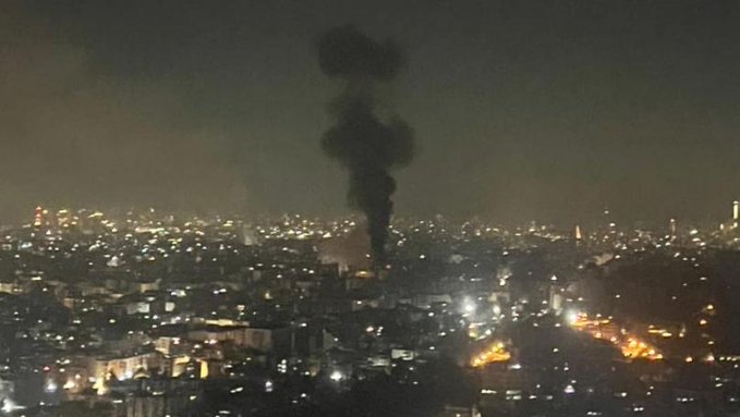 غارات عنيفة في هذه الأثناء على الضاحية الجنوبية لبيروت