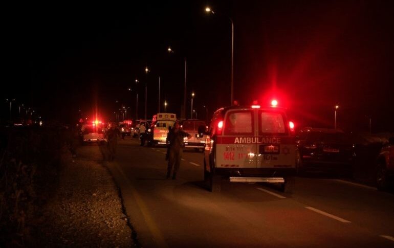 المقاومة استهدفت قاعدة حيفا التقنيّة في مدينة حيفا المُحتلّة…بصلية من الصواريخ النوعيّة