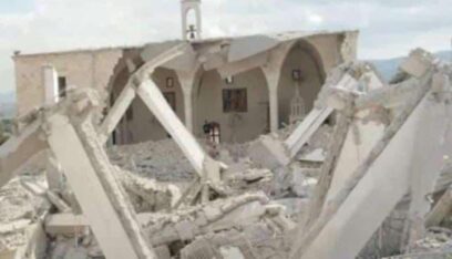 بالصورة: حجم الدمار بكنيسة دردغيا جراء الغارة المعادية التي استهدفتها ليلاً