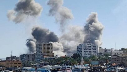 بالفيديو: غارات عنيفة على حي الآثار في مدينة صور