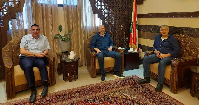 حجار: 17000 نازح جنوبي وقدرتنا على معالجة الايواء لم تتجاوز الـ 25 بالمئة في صيدا