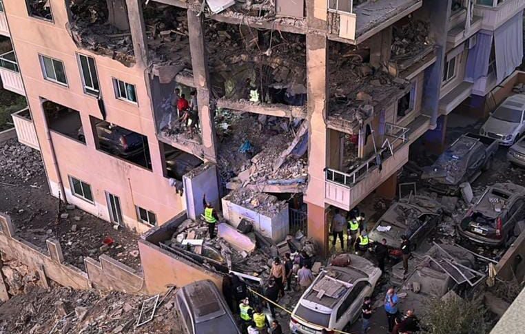 الوكالة الوطنية للاعلام: 8 شهداء وجرحى في الغارة على شقة في دوحة عرمون واعمال رفع الانقاض مستمرة