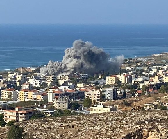 اصابات بغارة الجية التي استهدفت شقة
