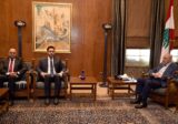 بري استقبل القائم بأعمال سفارة دولة الكويت وعرض لتطورات الاوضاع العامة