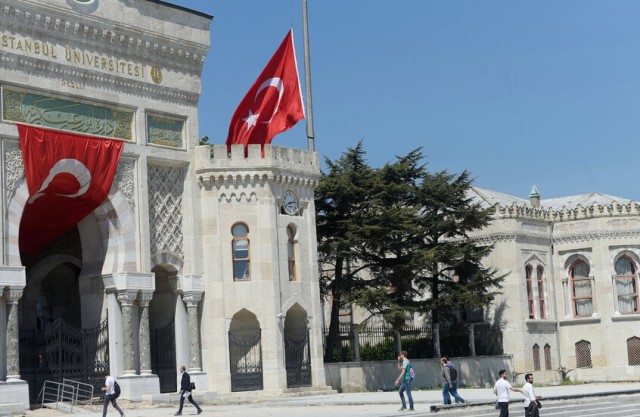 الخارجية التركية: جرى التشديد خلال اجتماع في الدوحة على أهمية استئناف العملية السياسية السورية