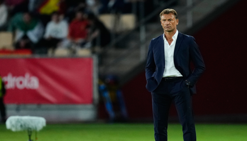 أول تعليق لرينارد على إلغاء هدف المنتخب السعودي في شباك أستراليا