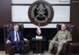 العماد عون استقبل لاكروا وبحثا في الأوضاع العامة في ظل العدوان الإسرائيلي على لبنان