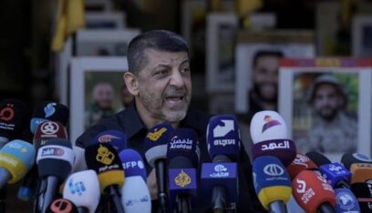معلومات عن استشهاد مسؤول العلاقات الإعلامية في حزب الله الحاج محمد عفيف في غارة رأس النبع