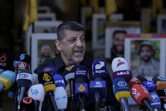 معلومات عن استشهاد مسؤول العلاقات الإعلامية في حزب الله الحاج محمد عفيف في غارة رأس النبع