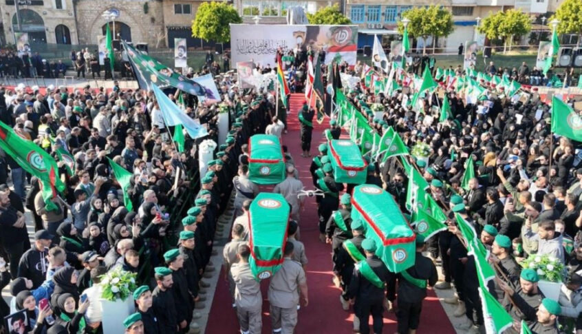 حركة “أمل” أحيت مراسم تشييع شهداء الوديعة في ساحة القسم في صور