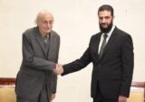 ترحيب سياسي بزيارة جنبلاط لسوريا