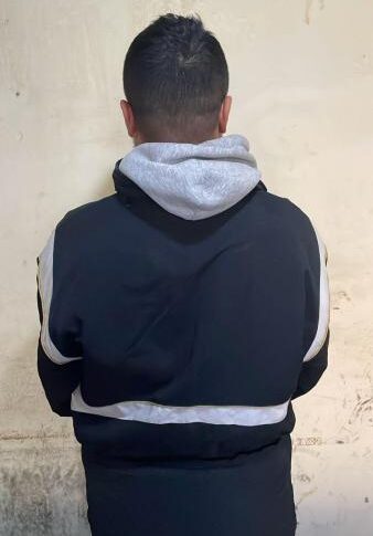 مطلوب بجرم الاتجار بالبشر وينشط في مجال خطف شبان وطلب فدية من ذويهم