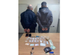 في محلة سوق الأحد…استقصاء بيروت قبضت على مروجي مخدرات بالجرم المشهود