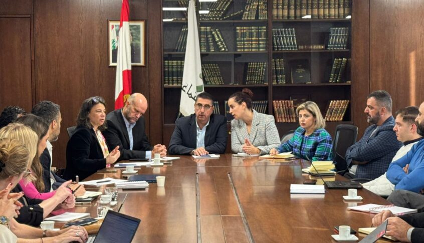 حجّار عقد سلسلة إجتماعات مع كبار المسؤولين في خطة لبنان للإستجابة للأزمة ال LRP بحضور ممثّل مكتب المفوضية السامية للأمم المتحدة لشؤون اللاجئين في لبنان