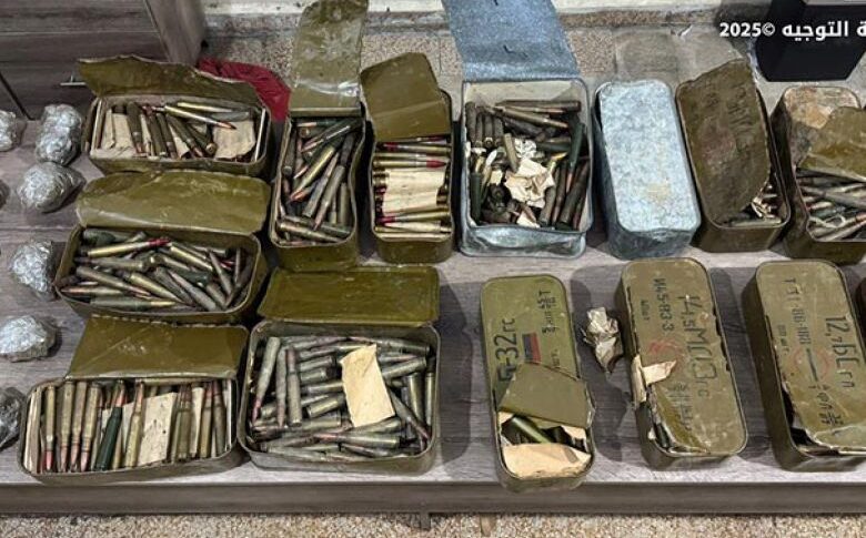 الجيش: توقيف 3 أشخاص وضبط ممنوعات ضمن إطار التدابير الأمنية