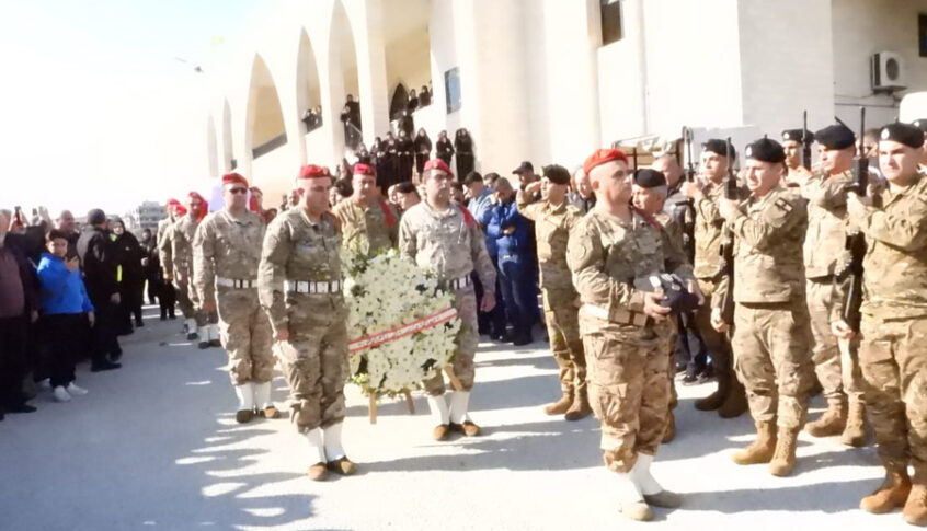 الجيش يشيع الرقيب الشهيد إبراهيم مهنا (بالصور)