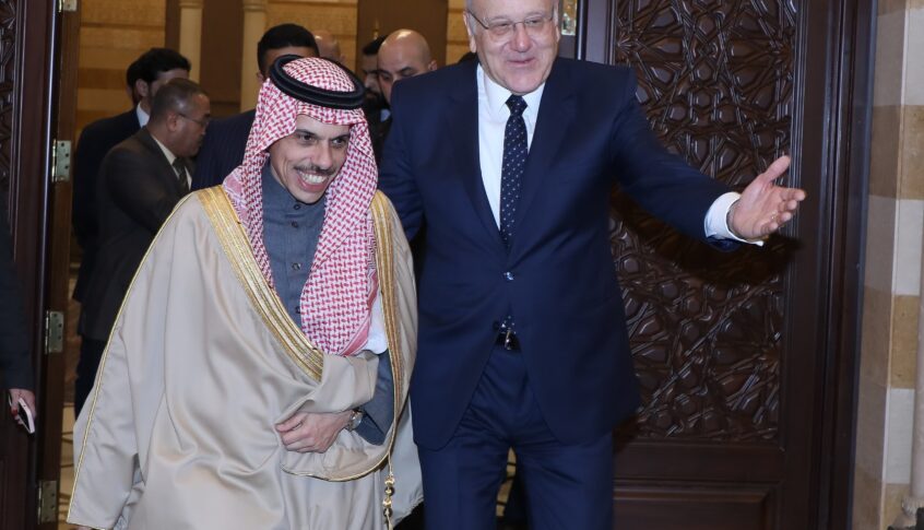 كل ما يُحكى عن مساعدات سعودية لإعادة الإعمار لا يزال في دائرة التمنيات أو التكهّنات