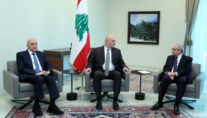 اتصالات مكثفة بين الرؤساء الثلاث لحلّ عقدة تعيين مدير عام لقوى الأمن الداخلي ومدير عام للأمن العام