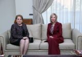 بالصور: اللبنانية الأولى تستقبل السيدة ناديا الشامي عون