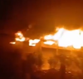 حريق كبير في محطة محروقات في وادي خالد