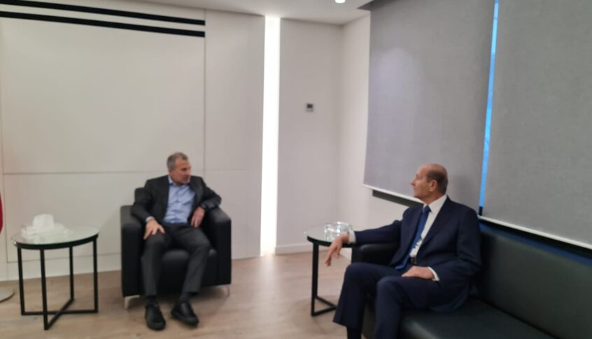 باسيل استقبل في مقر “التيار” في ميرنا الشالوحي الوزير السابق مروان شربل وأمين عام حزب “الطاشناق” اغوب بقرادونيان