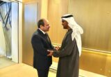 بن زايد والسيسي يؤكدان ضرورة تثبيت وقف إطلاق النار في لبنان لحماية شعبه