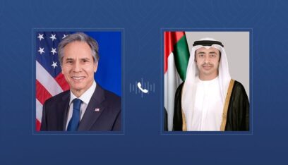 وزير الخارجية الاماراتي بحث في اتصال هاتفي مع نظيره الأميركي في العلاقات الاستراتيجية بين البلدين