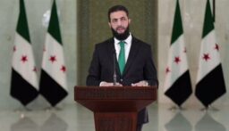 وزارة الإعلام السورية: الشرع سيلتقي ترامب غدًا