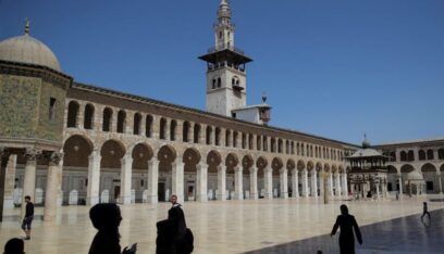 محافظ دمشق يؤكد ان حادث المسجد الأموي لن يمر!