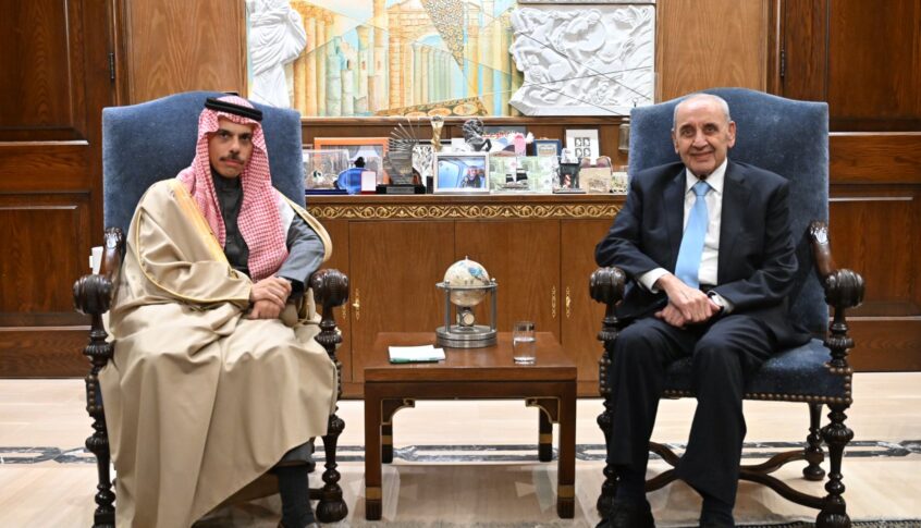 بن فرحان يغادر عين التينة من دون الادلاء بأي تصريح