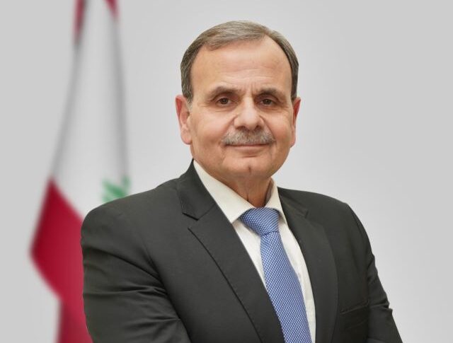 البزري: لتراجع الحكومة عن الرسوم والضرائب الحديثة على المحروقات