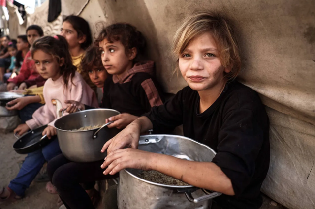 الأونروا: غزة أصبحت أرض اليأس
