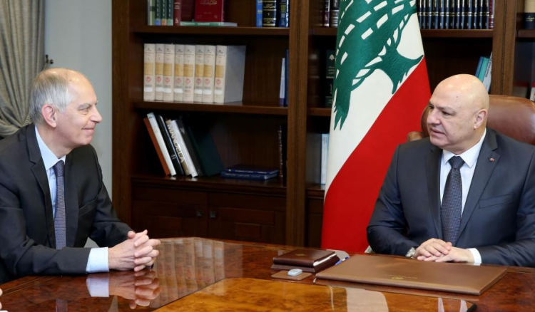 رئيس الجمهورية طلب من السفير الفرنسي الضغط على اسرائيل لوقف انتهاكاتها اليومية