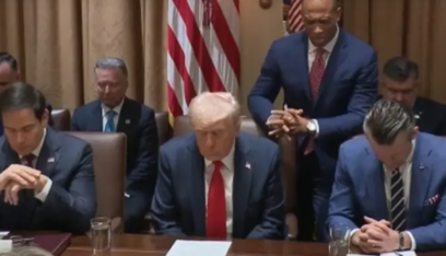 فيديو من البيت الأبيض يثير جدلاً