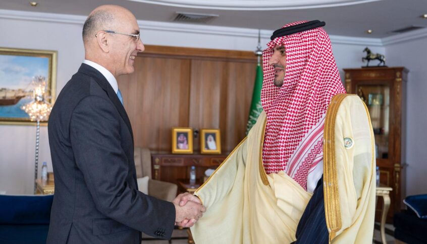سلسلة لقاءات للحجار في السعودية وتأكيد على حرص لبنان الدائم على علاقته الثابتة والتاريخية مع الاشقاء العرب