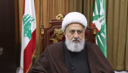 الشيخ الخطيب من قم: نأمل تعزيز العلاقات أكثر بين لبنان وإيران لما فيه خير البلدين