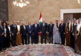 الرئيس عون لوفد السفراء العرب: لا يمكن مواجهة التحديات الراهنة إلَّا من خلال موقف عربي موحَّد