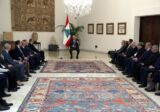 عربيد يعرض للرئيس عون بعض العناوين لمعالجة بعض اوجه الأزمة الاقتصادية والمالية والاجتماعية والبيئية