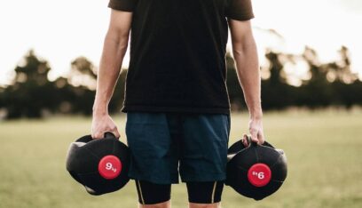 5 معلومات خاطئة عن تناول البروتين وبناء العضلات