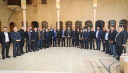 تيمور جنبلاط: الالتزام بقرار وقف اطلاق النار وتطبيق الـ1701 سبيل لعدم دفع لبنان لأتون الحروب