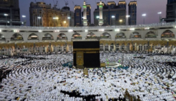 السعودية: رقم مليوني لزوار المسجد الحرام يوم أمس