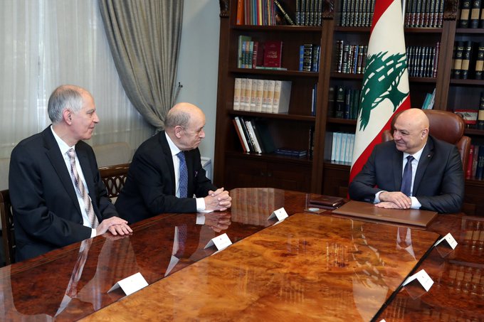 الرئيس عون بحث مع لودريان أجواء زيارته المرتقبة الى فرنسا: الإصلاحات أولوية بالتوازي مع إعادة اعمار ما دمرته اسرائيل