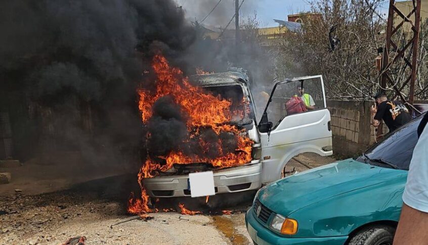 طوارئ الصحة العامة: غارة الجيش الإسرائيلي على سيارة فان في بلدة يحمر أدت في حصيلة أولية إلى سقوط شهيد
