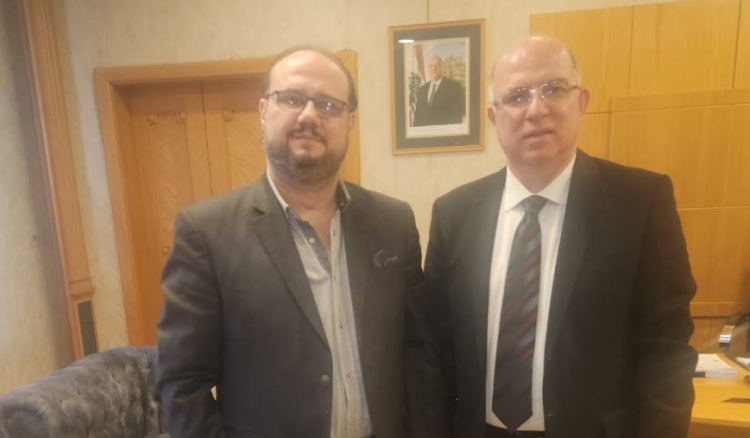 رابطة موظّفي المركز التربوي للبحوث بحثت مع وزير العمل في الاستفادة من قانون التقاعد